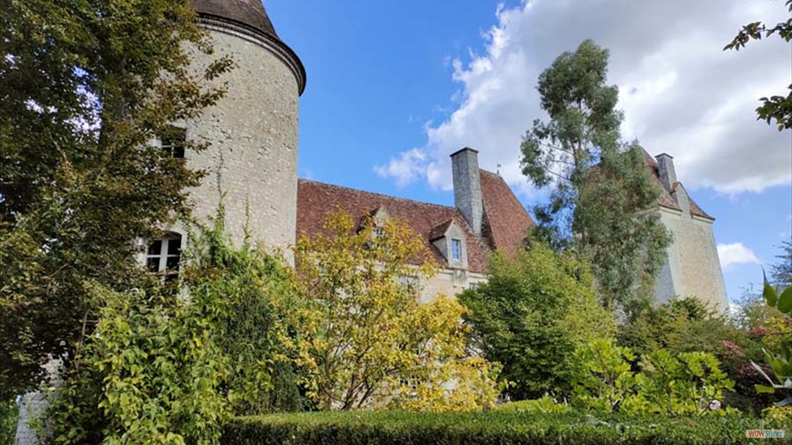 Jardin-du-manoir-des-Perrignes-2022-cphoto-C-Huchet-Tourisme61--2- (1)