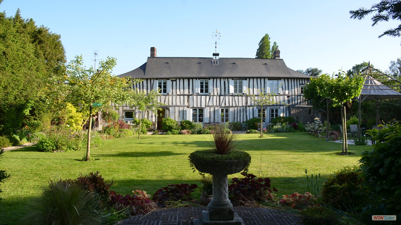 4-La maison vue de la vasque